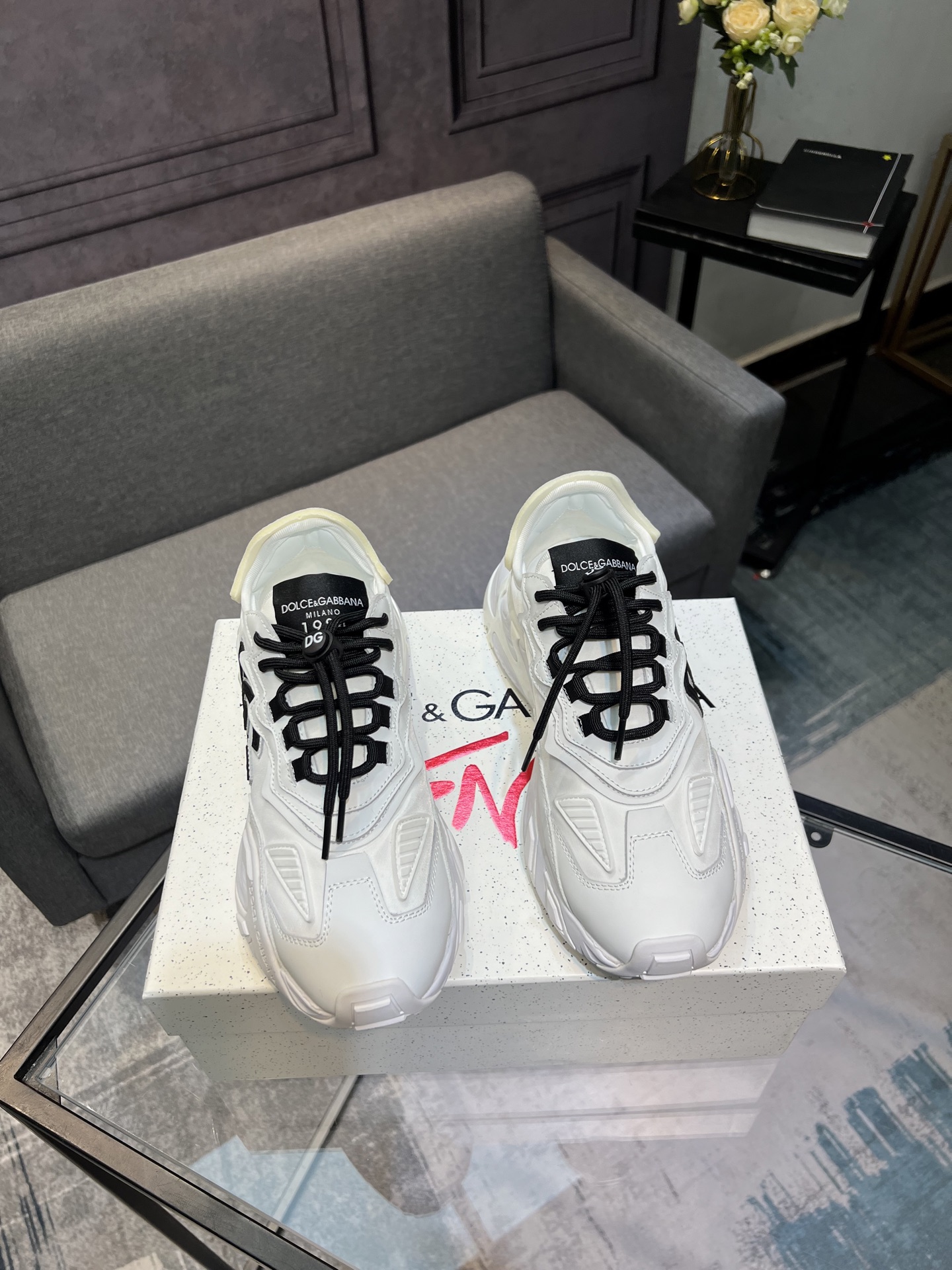 olce & Gabbana shoe